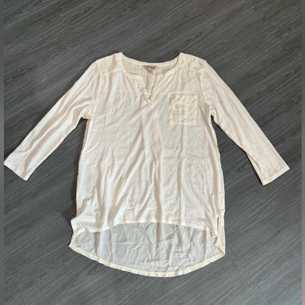 New Without Tags. Lucky Brand Top Size S